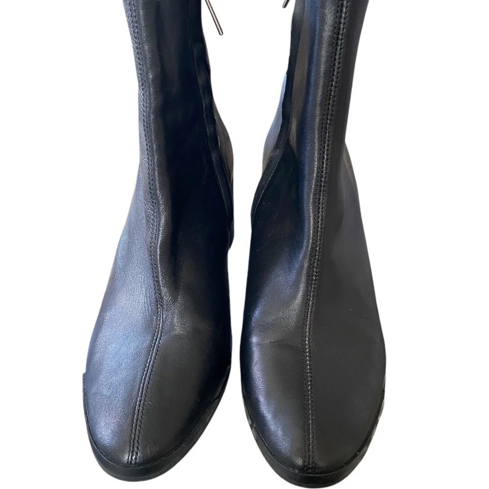 NEW GORGEOUS Buttery Leather Corso Como 7.5 Black Booties - Picture 2 of 5